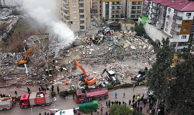 AFAD'tan Yeni Açıklama Depremin Büyüklüğü 7.7