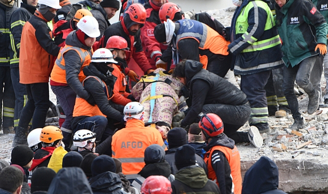 Depremde Can Kaybı 4 Bin 544'e Yükseldi