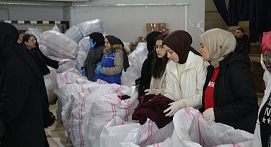 Of'ta Yardım Toplama İşlemi Sürüyor "Nakdi Yardım Daha Önemli"