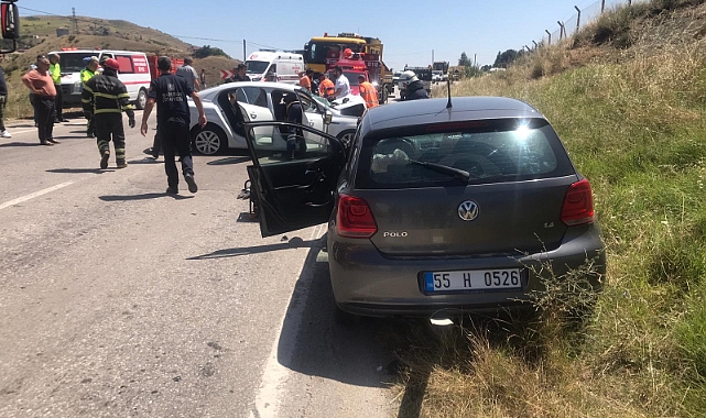 Amasya'da Trafik Kazası Ölü ve Yaralılar Var