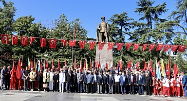 Atatürk'ün Trabzon'a Gelişinin 96. Yıl Dönümü Kutlandı