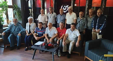 Fındık Üreticileri Yardımlaşma ve Dayanışma Derneği'nden Basın Açıklaması "Alacak Fındık Bulamazsınız!"