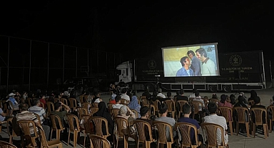 "Gezen Sinema" Çaykara'da