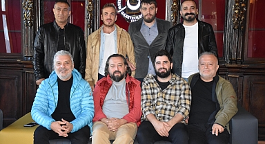 Çekimleri Yapılan Trabzon'da "Öğretmen" Filmi Vizyona Girdi