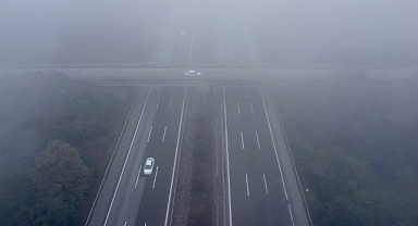 Düzce'de Sis Trafiği Aksattı