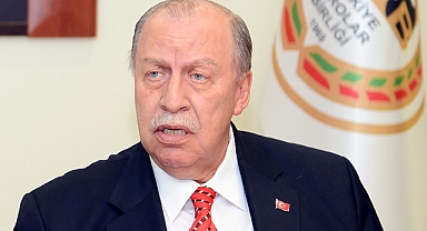 Eski Bakan Yaşar Okuyan Hayatını Kaybetti