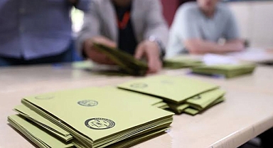 Uyarılara Rağmen Yine Oldu!  Oy Vermeye Geç Kaldılar