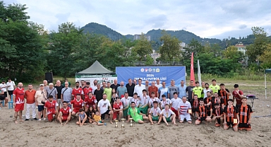 Giresun'da Plaj Futbolu Turnuvası Sona Erdi