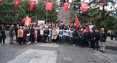 Atatürkçü Düşünce Derneği Trabzon Şubesi Gençliğe Hitabe'nin Yıl Dönümünü Kutladı