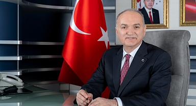 Düzce Belediye Başkanı Özlü, Cumhuriyet Bayramı Nedeniyle Mesaj Yayınladı
