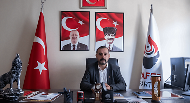 Zafer Partisi Trabzon'da Deprem! İl Başkanı Ferhat Tüysüz Görevinden Ayrıldı