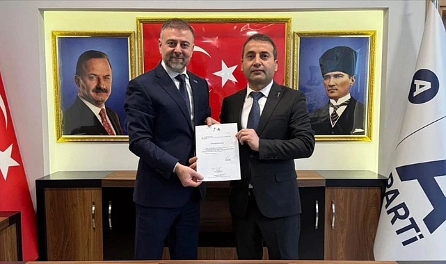 Anahtar Parti Beşikdüzü İlçe Başkanlığı'na Uğur Taş Atandı