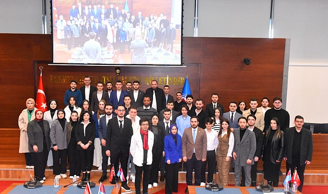 Gençler Trabzon'un Yönetiminde Söz Sahibi Olacak