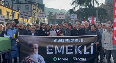 Saadet Partisi'nden Emekli Maaşı ve Asgari Ücret Zamlarına Tabut ve Gassallı Protesto