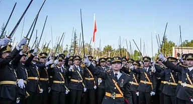 Teğmenler Hakkında Karar Verildi! 5 Teğmen İhraç Edildi