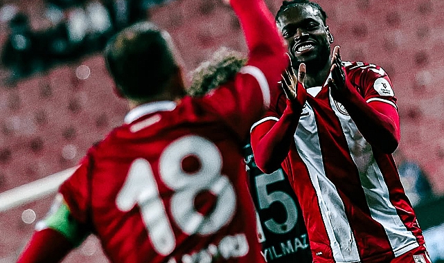 Samsunspor, Hatayspor'u Rahat Geçti