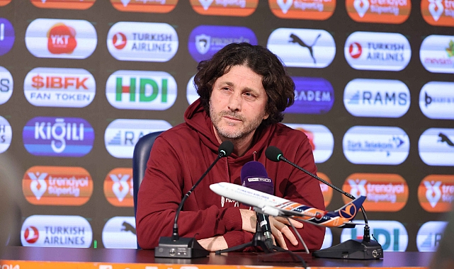 Fatih Tekke: "Trabzonspor'un Oyun Şekli Bu Değil, Ama Galibiyet Hepimizi Mutlu Etti"