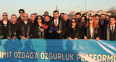 Ümit Özdağ'a Özgürlük Platformu, Silivri Cezaevi Önünde Basın Açıklaması Yaptı