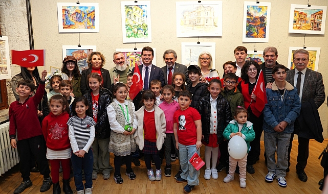 Trabzon'da Dünya Çocuklarından Sanat Şöleni: 25 Ülke, 70 Eser!