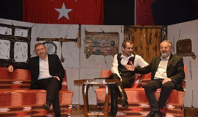 Giresun'un Kültür Mirası Görele'de Sahnelendi: 'Bizim Uşaklar' Sanatseverlerle Buluştu