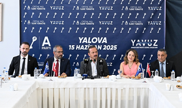 Anahtar Parti Lideri Ağıralioğlu Yalova'da Konuştu: "Öcalan'a 'Kurucu Önder' Demek İhanettir!"