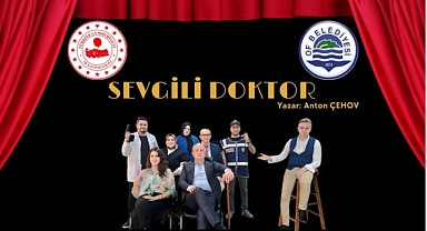 Of'ta Tiyatro Rüzgarı: Ücretsiz "Sevgili Doktor" Oyunu 3 Gün Seyirciyle Buluşuyor!