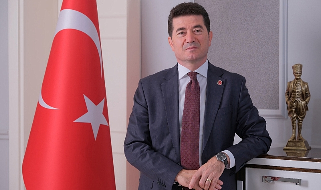 Başkan Kaya Öğretmenler Günü'nü Kutladı