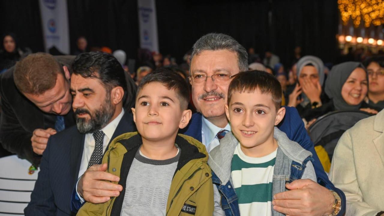 Başkan Ahmet Metin Genç'ten Ramazan Bayramı Mesajı