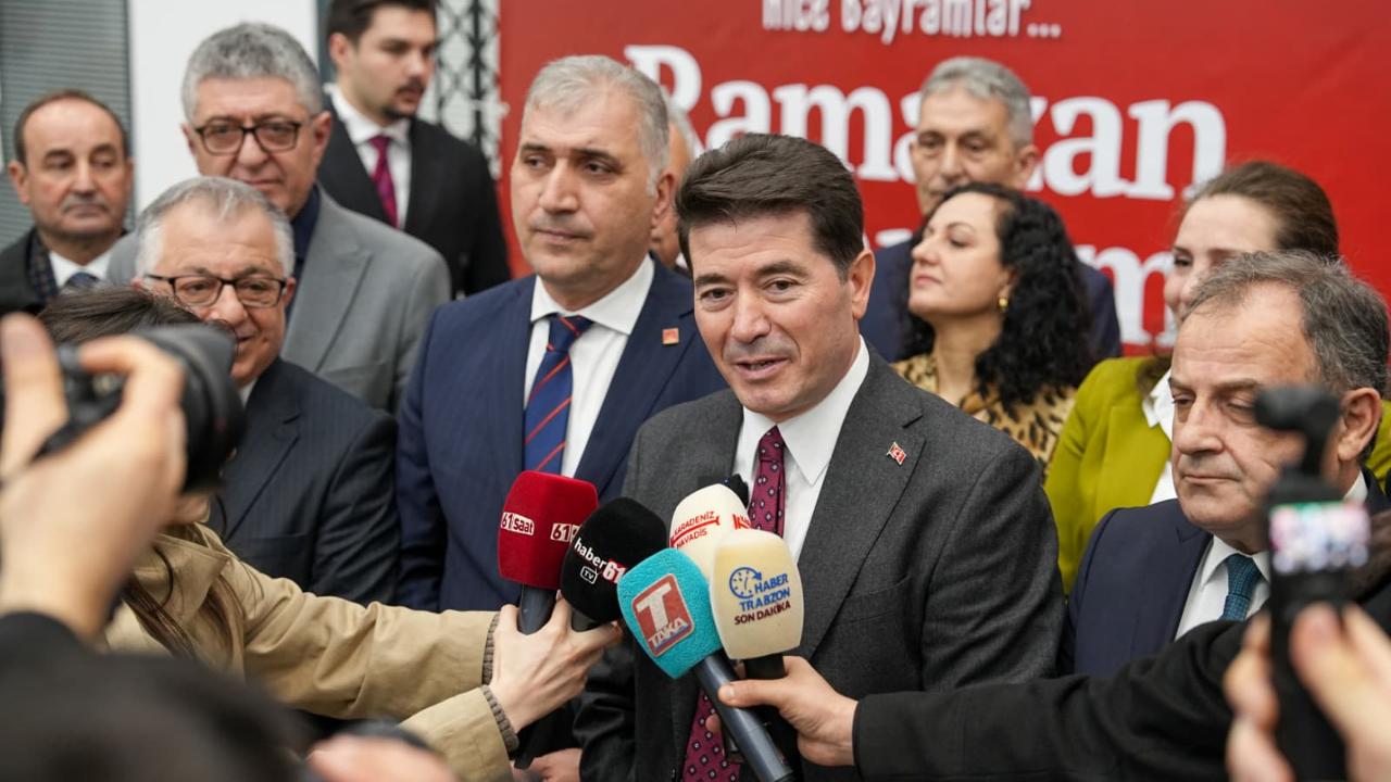 Başkan Kaya’dan Bayramda Sert Çıkış: “Ekrem İmamoğlu’nun Posteri Bile Tahammül Edilemiyor”