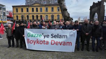 Filistin'e Destek Platformu'ndan Trabzon'da Basın Açıklaması "Netanyahu Yargılanacak, Zalimlerin Sonu Cehennem"